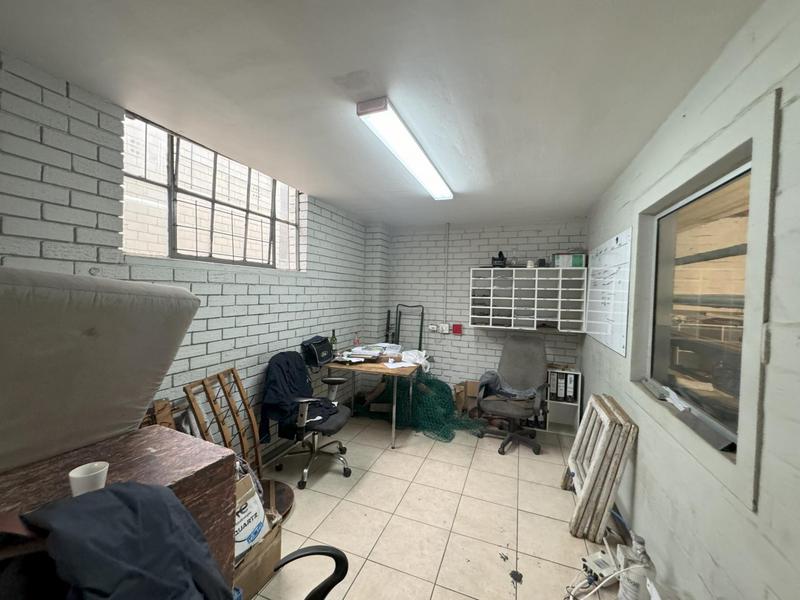 To Let commercial Property for Rent in Beaconvale Western Cape